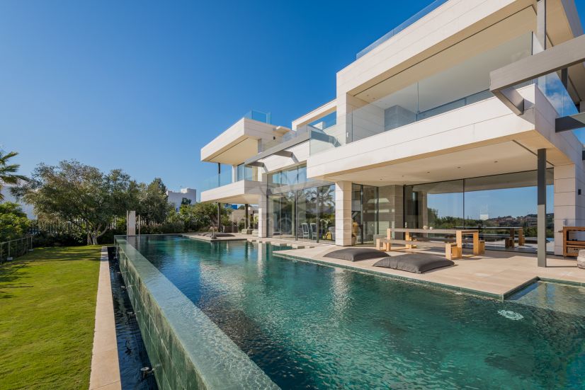 Villa en Lomas del Virrey, Marbella