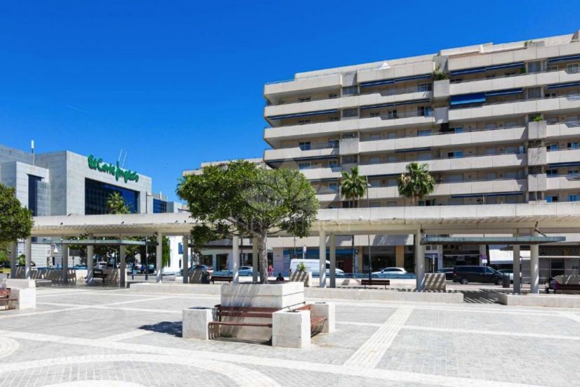 Apartment in Marina Banus, Marbella