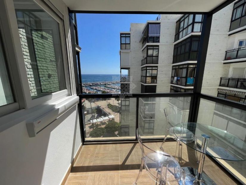 Apartment in Playa Bajadilla - Puertos, Marbella