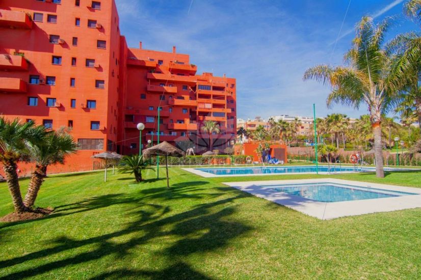 Apartment in Estepona Puerto, Estepona