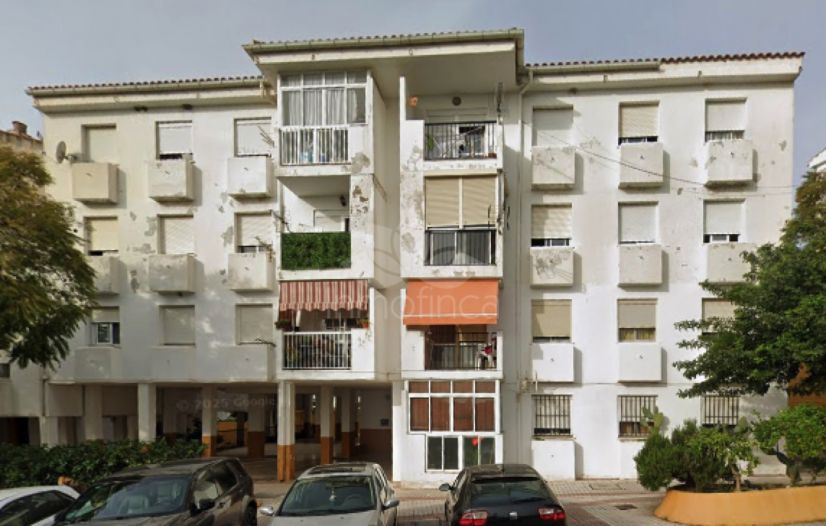 Apartment in Avda de Andalucia - Sierra de Estepona, Estepona