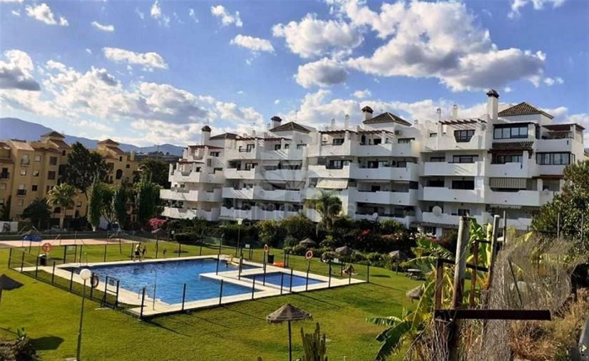Penthouse in Selwo, Estepona