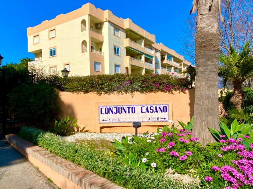 Apartment in Conjunto Casaño, Marbella