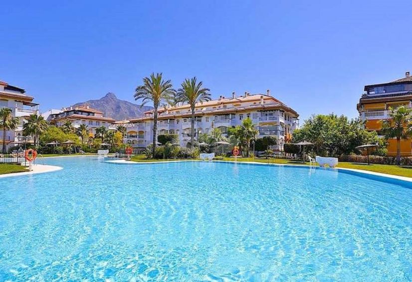 Apartamento en La Dama de Noche, Marbella