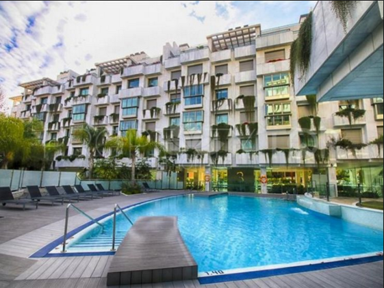 Apartamento en Jardines del Principe, Marbella