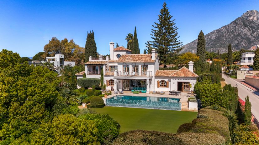 Villa in La Carolina, Marbella