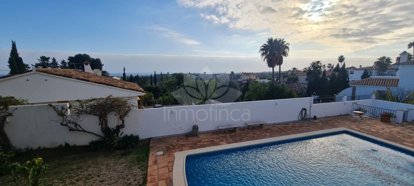 Villa in Puerto Romano, Estepona