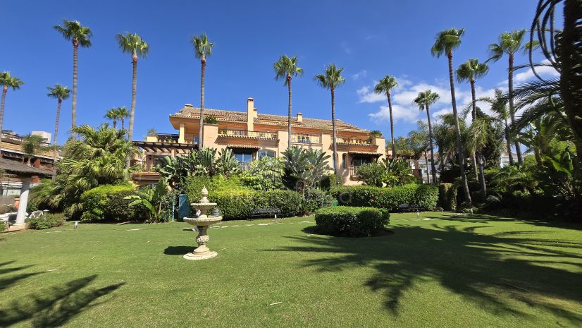 Apartamento Planta Baja en Casa Nova, Marbella