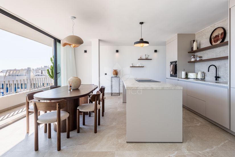 Penthouse in Marbella Centro, Marbella