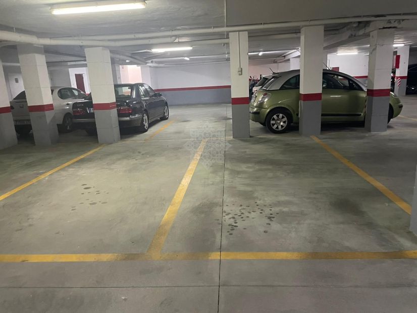 Parking in Estepona Centre, Estepona