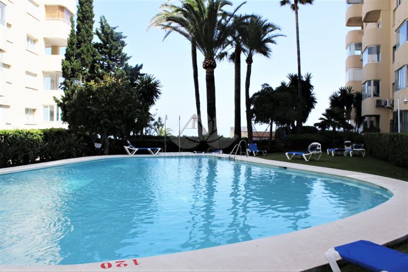 Apartamento en Estepona Puerto, Estepona