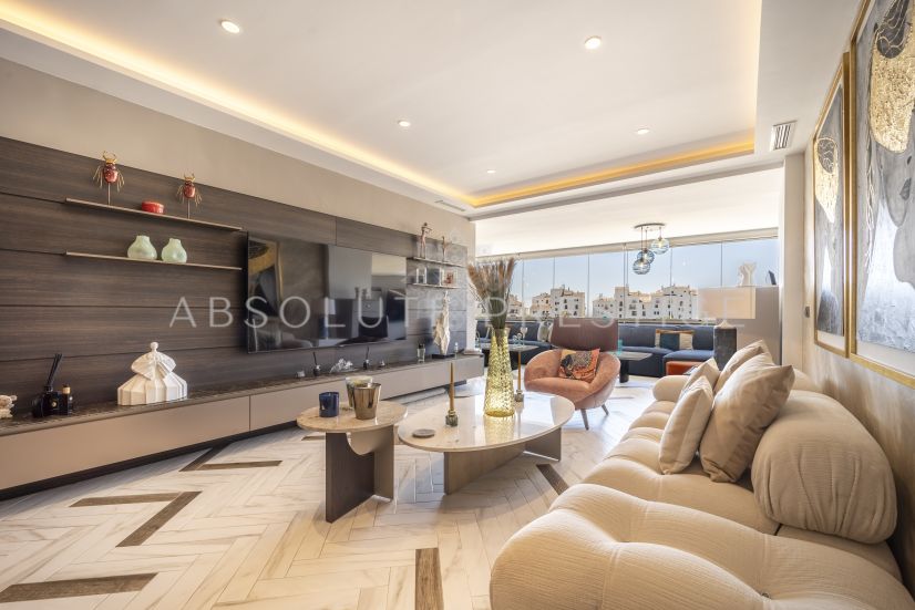 Apartamento en Tembo Banus, Marbella