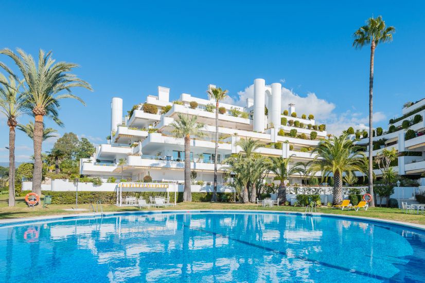 Apartment in Terrazas de Las Lomas, Marbella