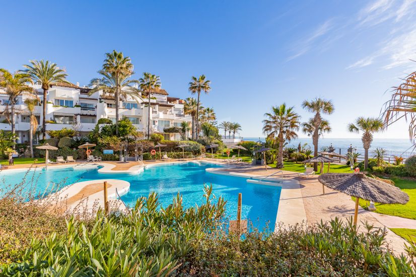 Apartment in Ventura del Mar, Marbella