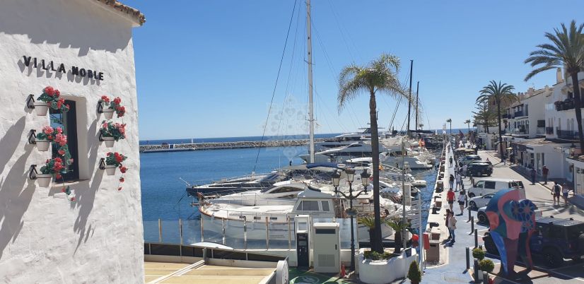 Parking in Marbella - Puerto Banus, Marbella