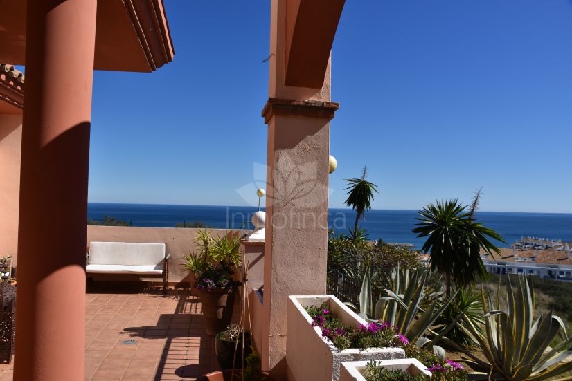 Apartamento Planta Baja en La Duquesa Golf, Manilva