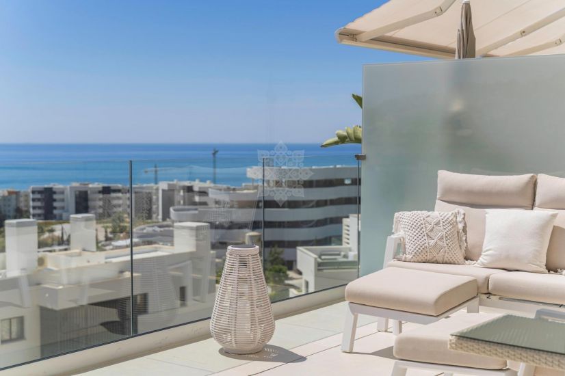 Apartment in El Higueron, Fuengirola