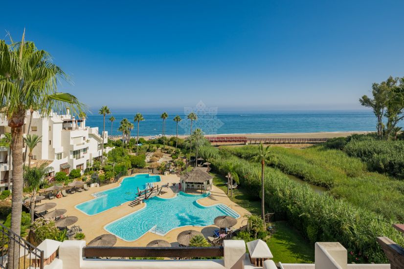 Apartment in Bahía del Velerín, Estepona