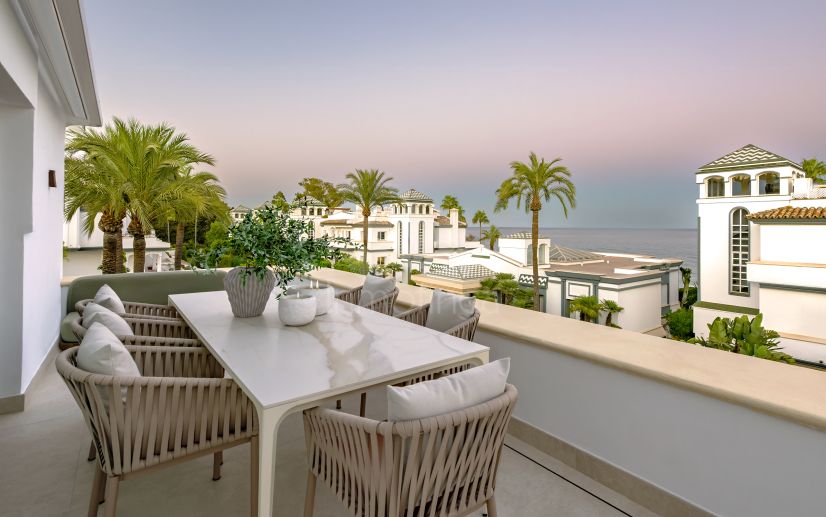 Penthouse in Dominion Beach, Estepona