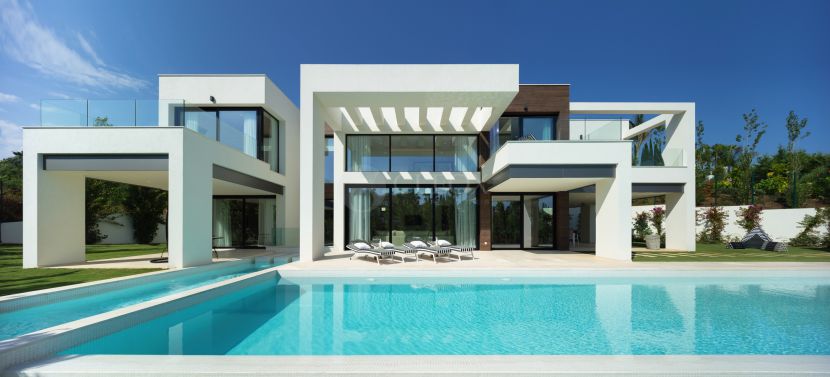 A contemporary villa for sale in Marbella, in Nueva Andalucia Golf Valley