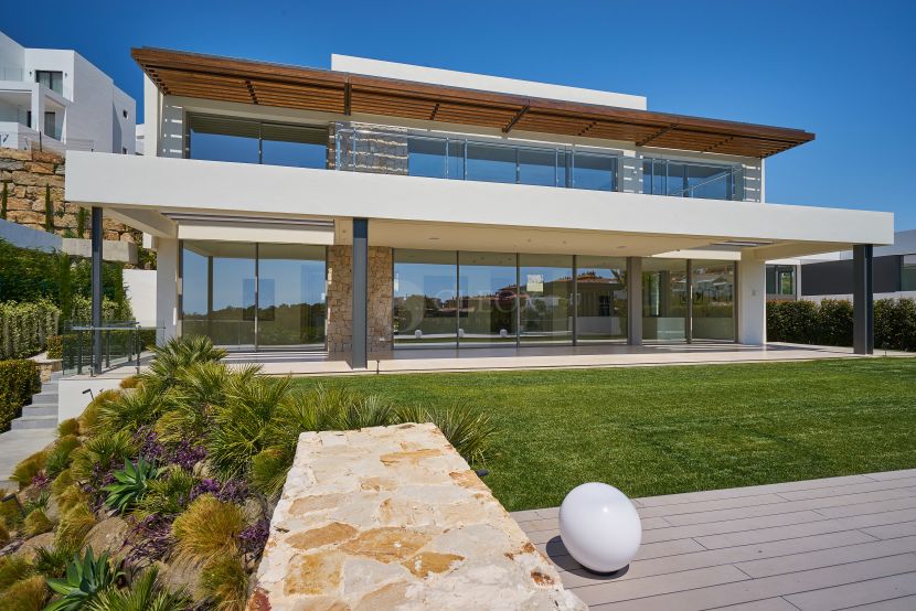 New luxury villa for sale in Benahavis