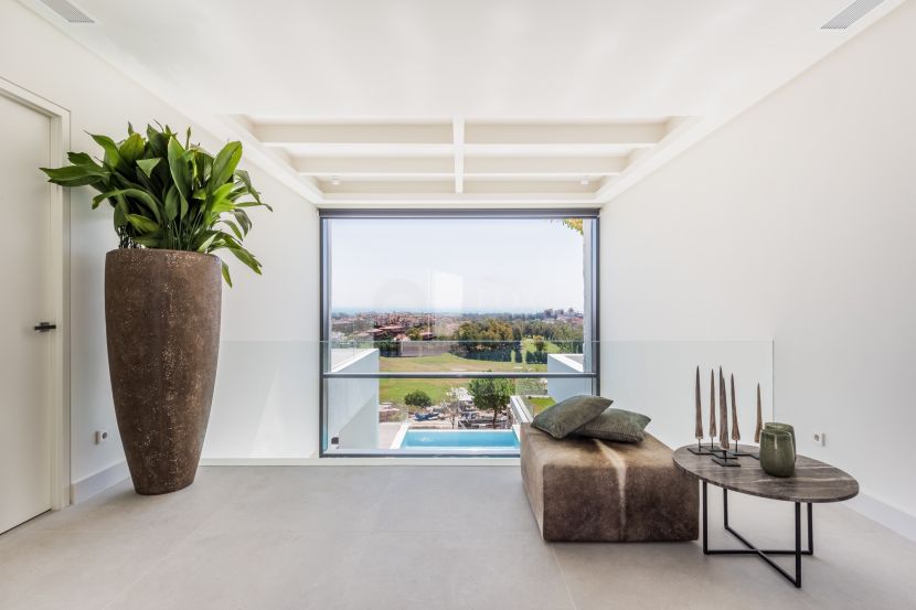 A stunning contemporary designed Villa with panoramic sea and golf views