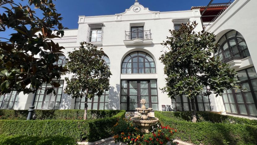 Shopping Centre for sale in La Heredia, Benahavis