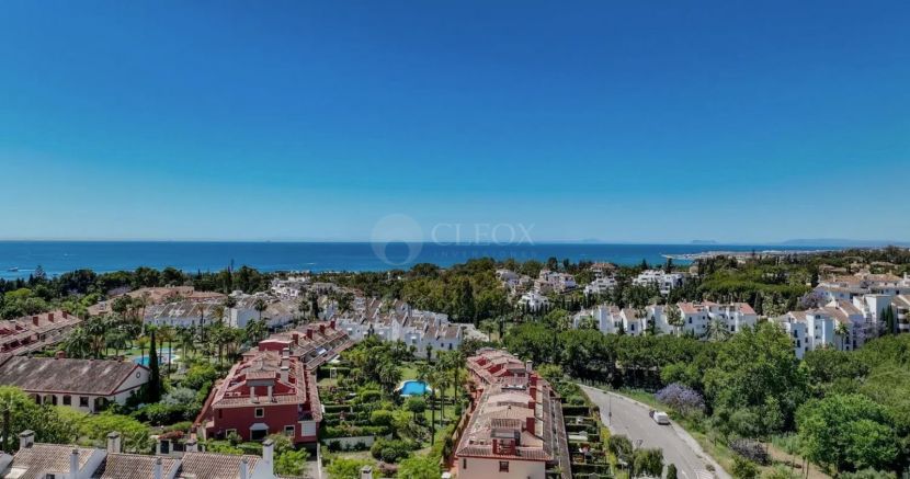 Town House for sale in Arco Iris, Marbella Golden Mile, Marbella