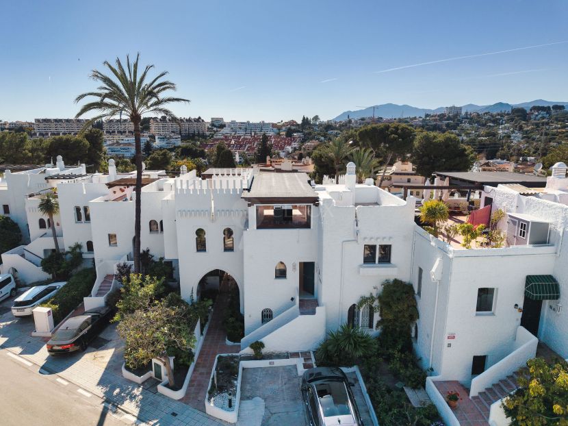 Ático en venta en Pueblo Arabesque, Nueva Andalucia, Marbella