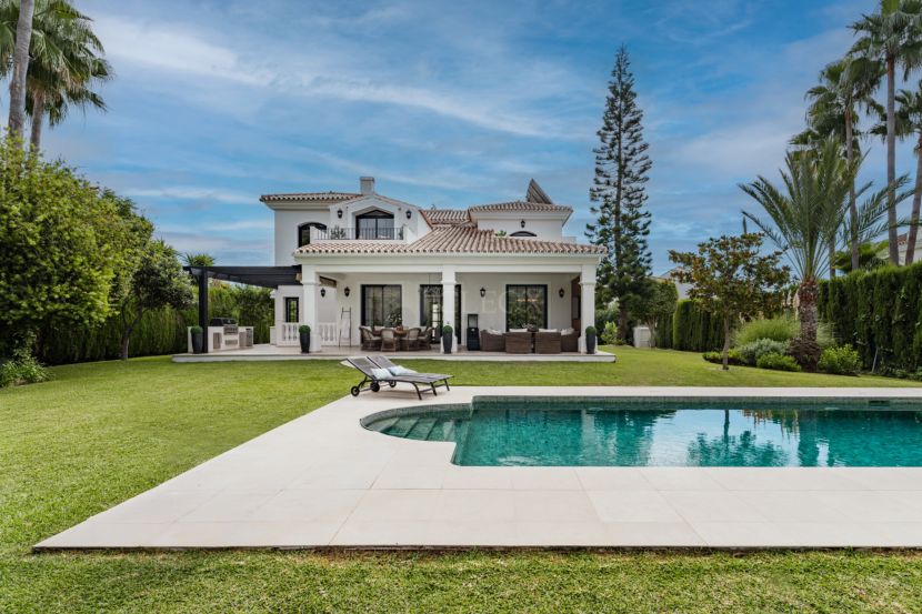 Villa Montebello – Elegant Contemporary Villa with Scandinavian Design in Monte Biarritz, Estepona