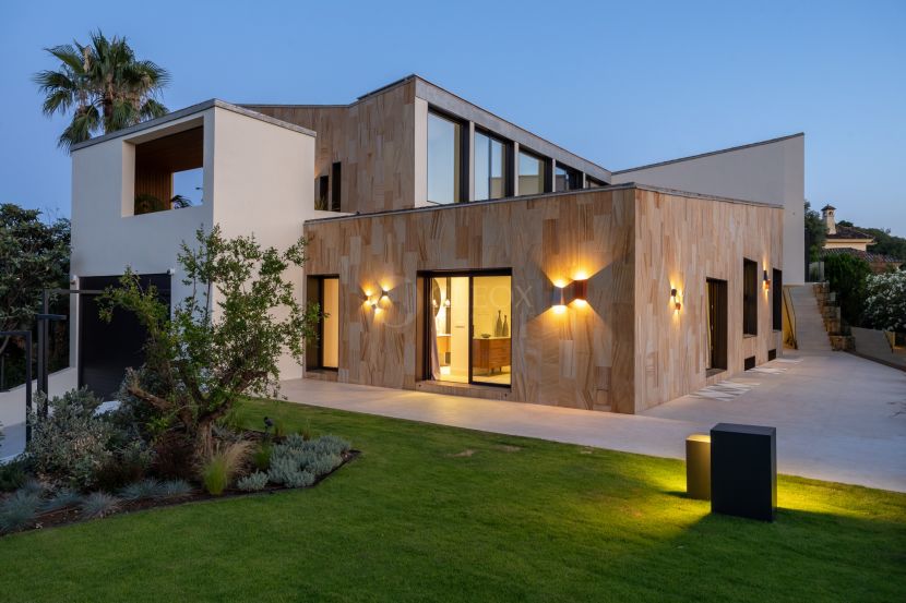 Villa for sale in La Zagaleta, Benahavis