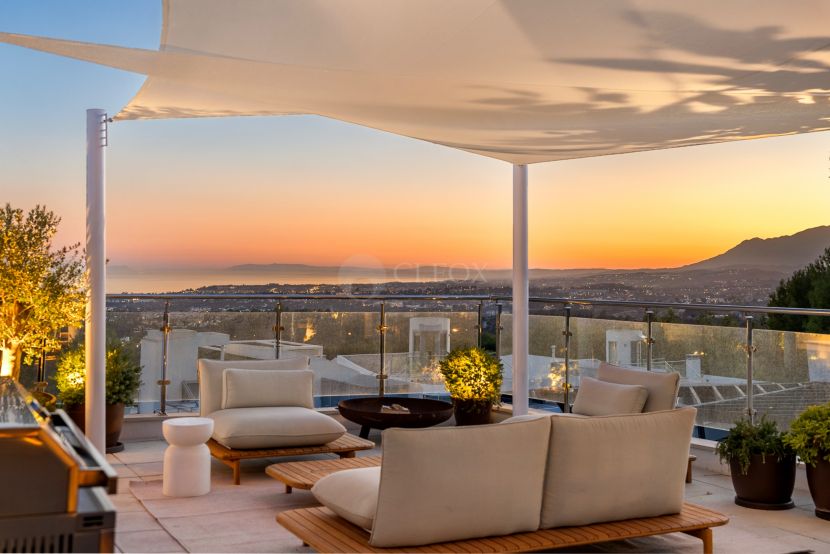 Villa Pareada en venta en Meisho Hills, Marbella Golden Mile, Marbella