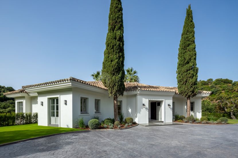 Villa for sale in La Zagaleta, Benahavis