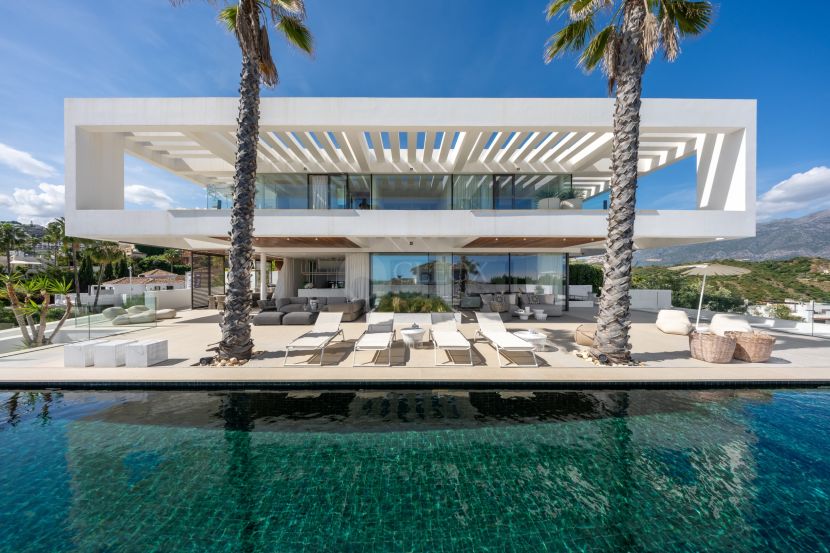 Villa en venta en La Quinta Golf, Benahavis