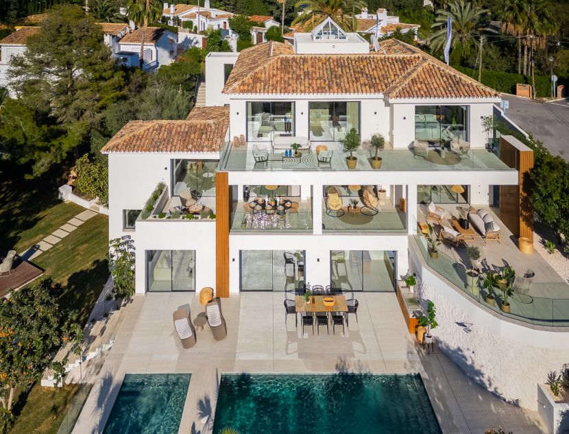Villa Amor en El Rosario, Marbella Este – Villa de lujo a estrenar con diseño andaluz contemporáneo