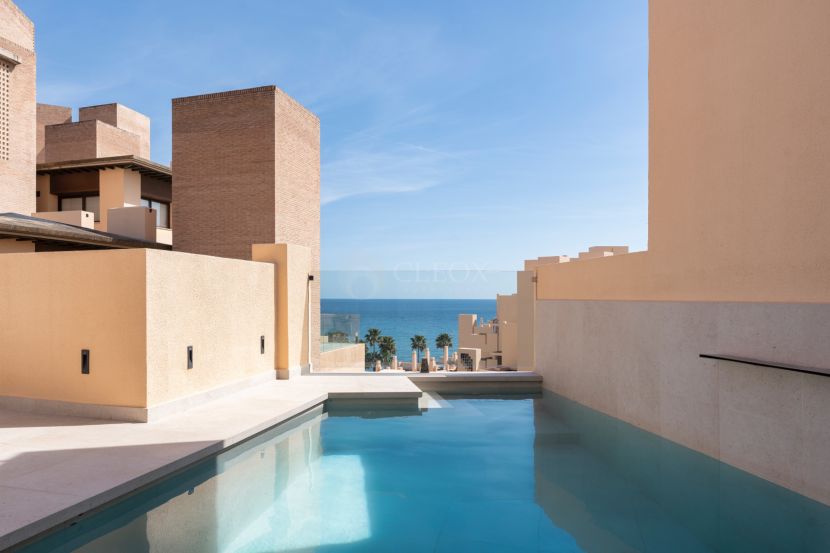 Atico Duplex en venta en Bahia de la Plata, Estepona Este, Estepona