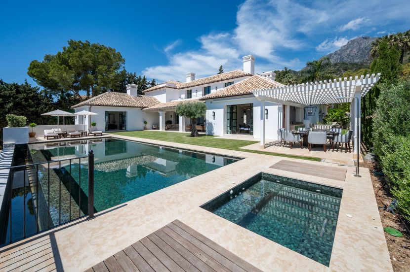 Villa Fontana 1 in Cascada de Camoján: Exclusivity and Luxury on Marbella's Golden Mile