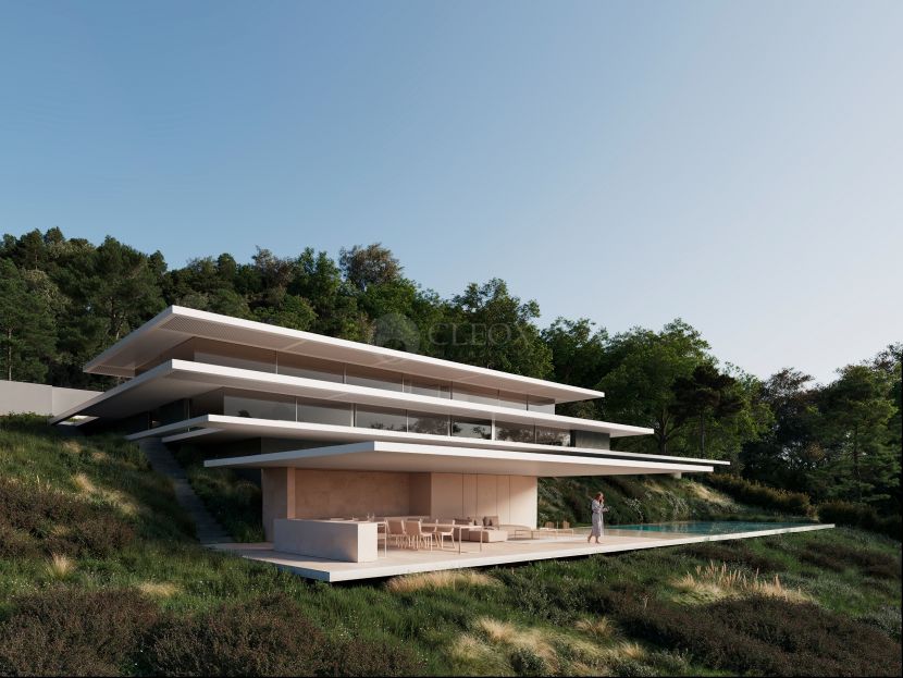 Villa for sale in La Reserva, Sotogrande