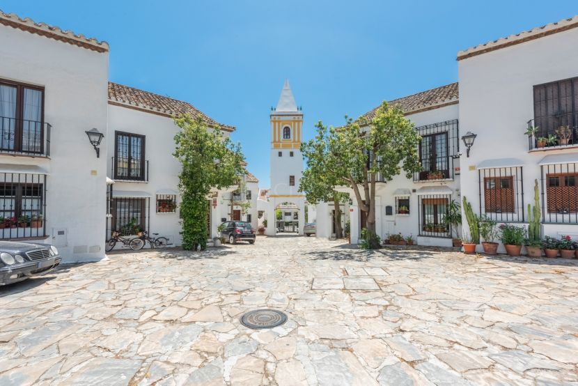 Adosado en venta en Montepiedra, Marbella Golden Mile, Marbella