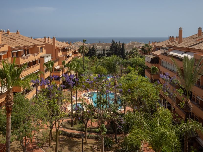 Apartment for sale in Costa Nagüeles III, Marbella Golden Mile, Marbella