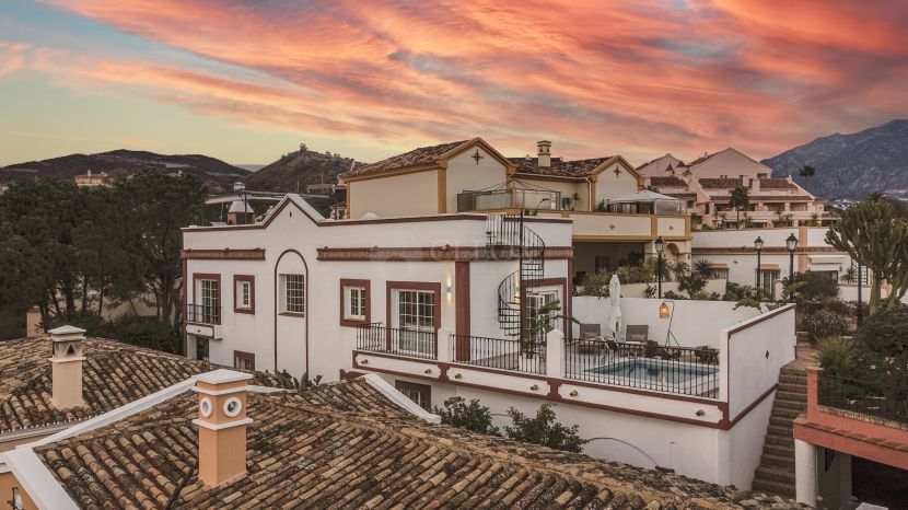 Town House for sale in Aldea Dorada, Nueva Andalucia, Marbella