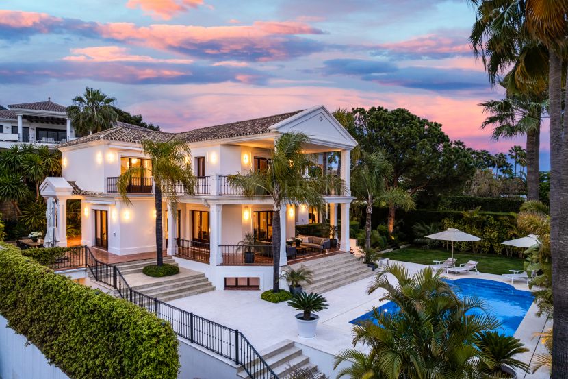 Villa for sale in Sierra Blanca, Marbella Golden Mile, Marbella