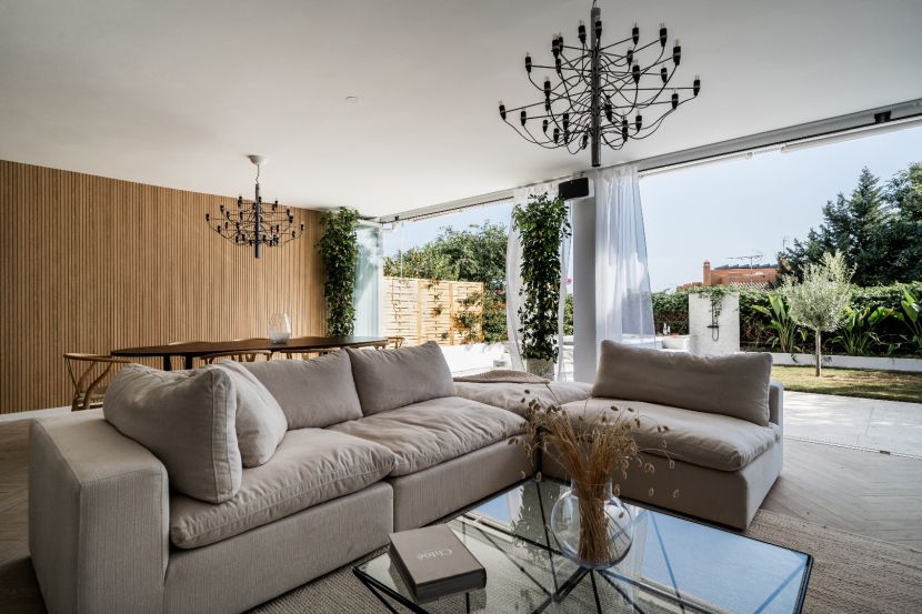 Apartamento en venta en La Cerquilla, Nueva Andalucia, Marbella