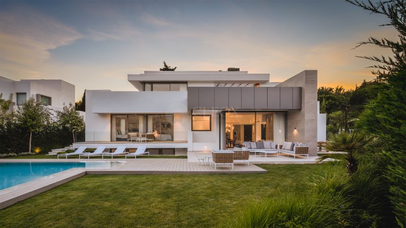 Villa en venta en King's Hills, Estepona