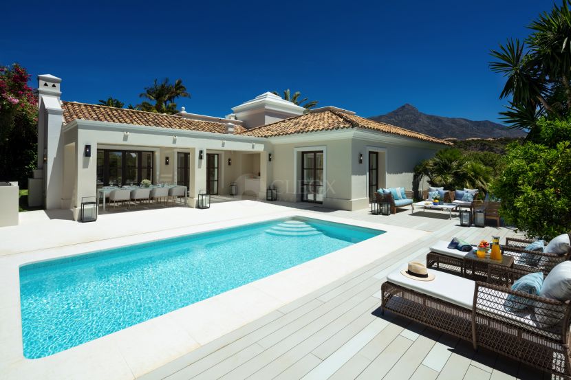 Villa en venta en Bellevue, Nueva Andalucia, Marbella