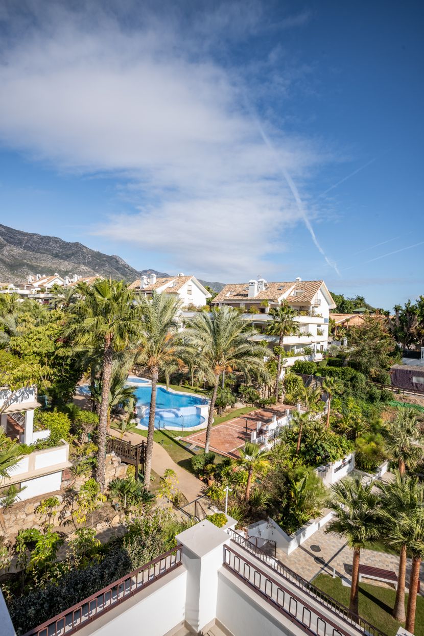 Duplex Penthouse for sale in Lomas del Rey, Marbella Golden Mile, Marbella