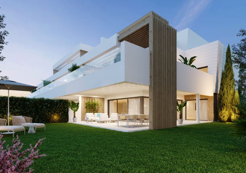 New development of modern apartments in Estepona