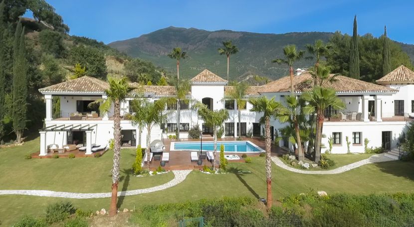 Villa for sale in La Zagaleta, Benahavis