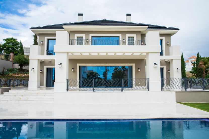 Brand new luxury villa in Los Flamingos Golf