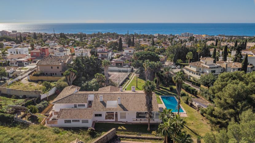 Villa en venta en La Montua, Marbella, Marbella